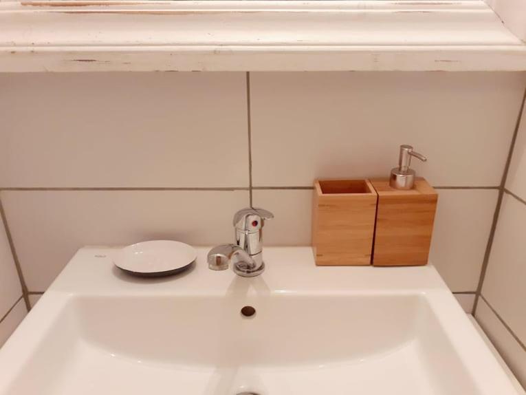 Magnificent Apartment In The Center Of Прага Екстериор снимка