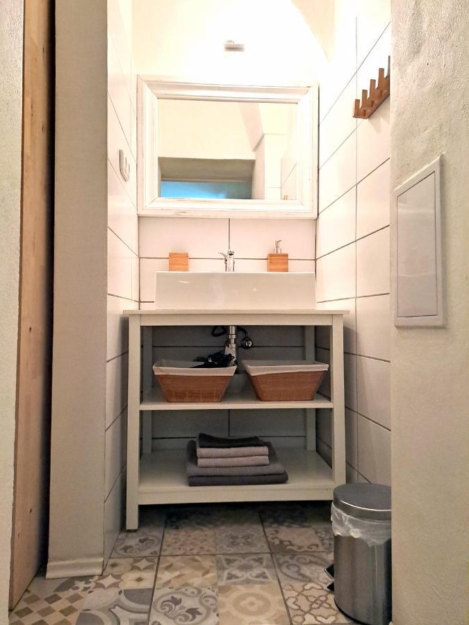 Magnificent Apartment In The Center Of Прага Екстериор снимка